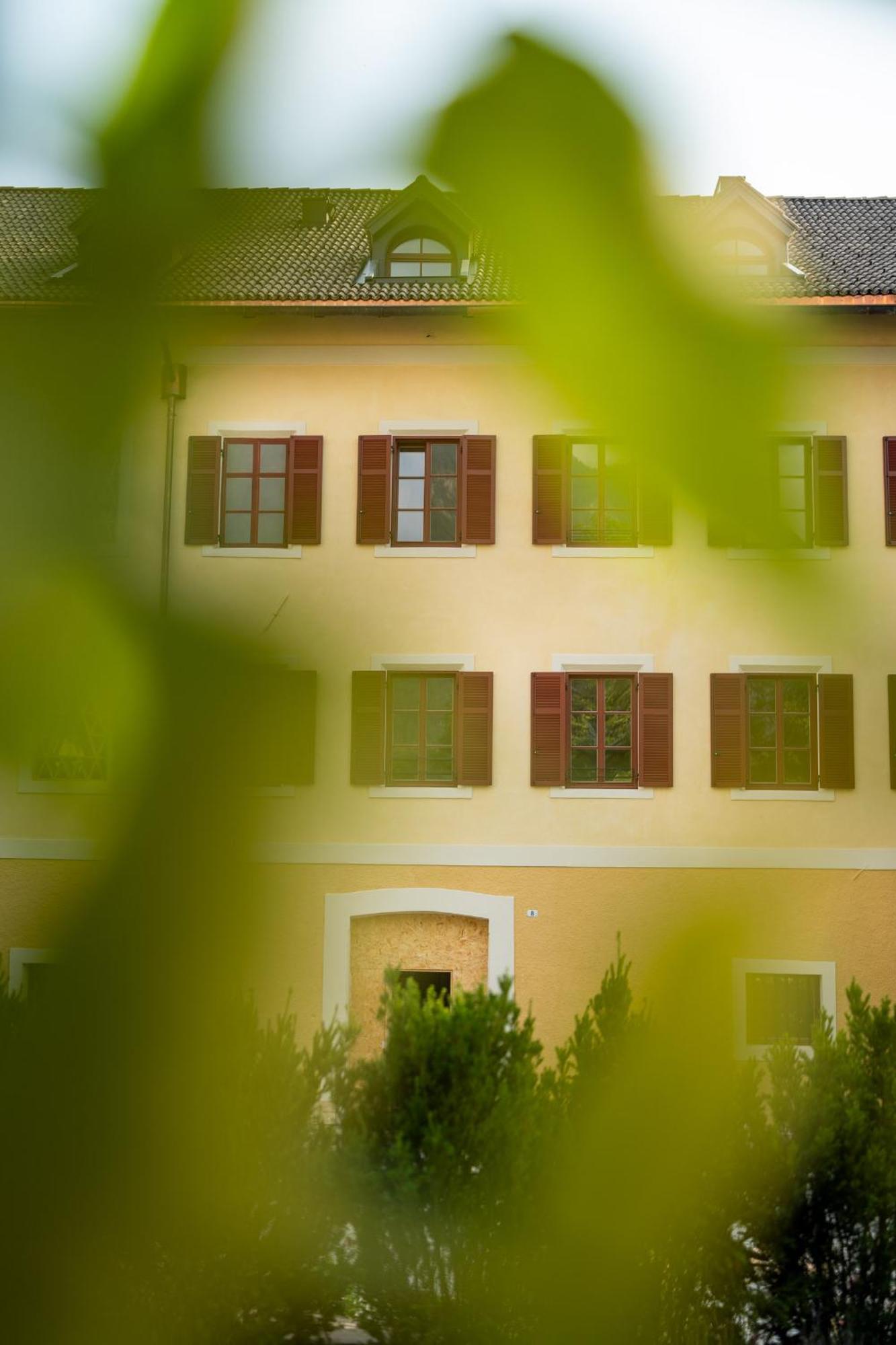Castel Sallegg Suites Adults Only Caldaro Buitenkant foto