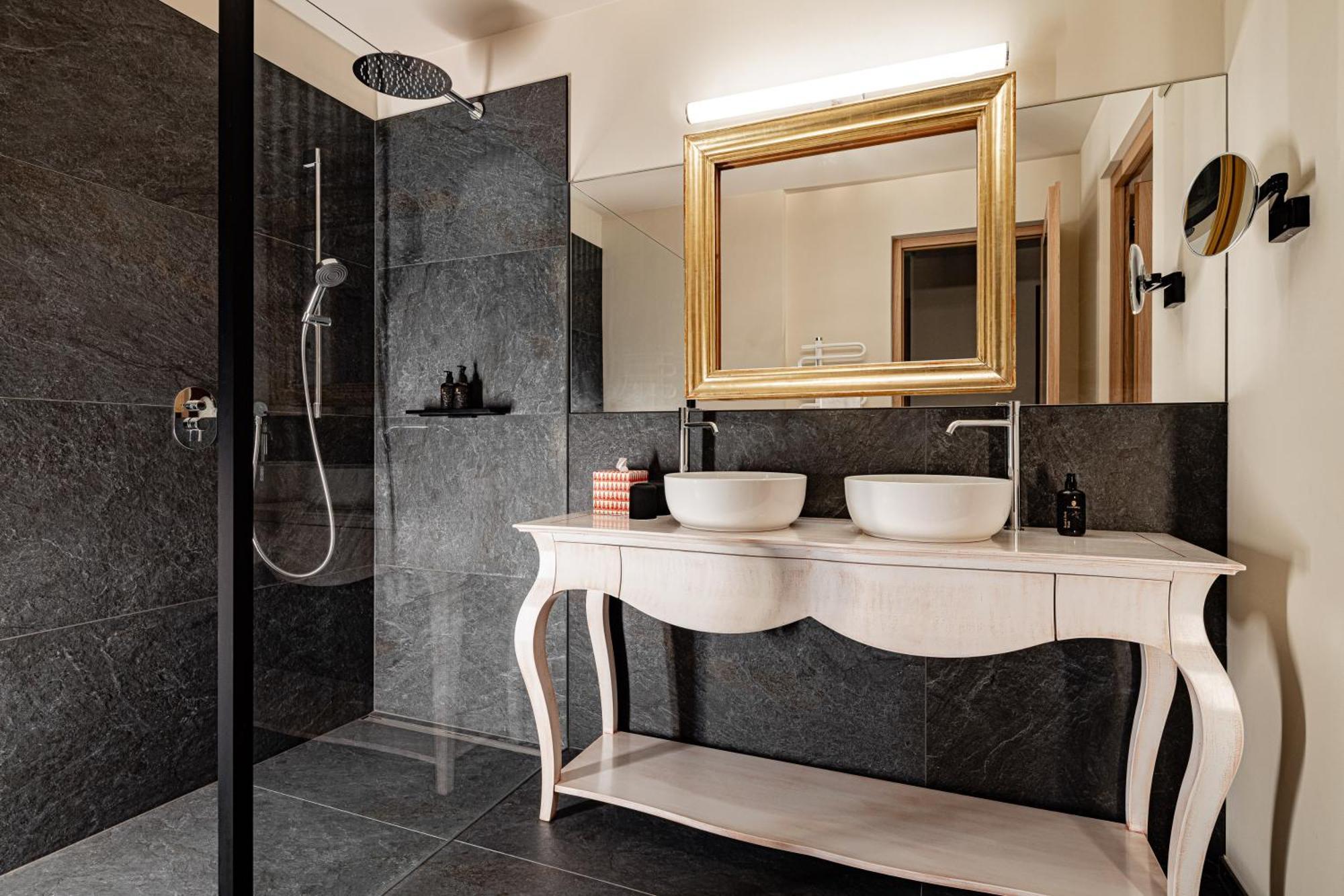Castel Sallegg Suites Adults Only Caldaro Buitenkant foto