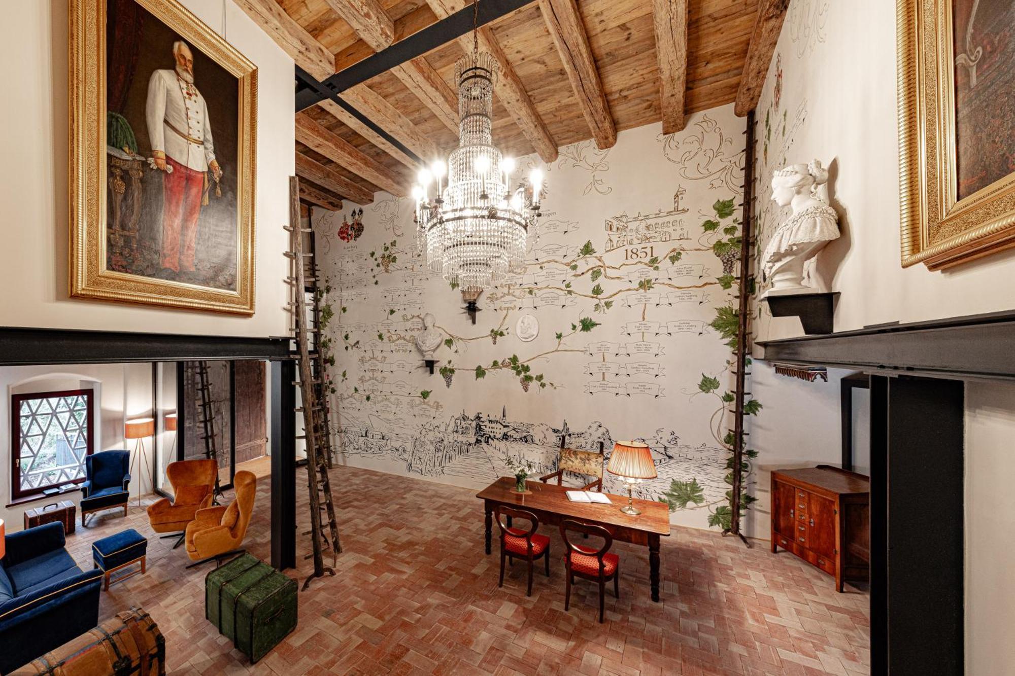 Castel Sallegg Suites Adults Only Caldaro Buitenkant foto